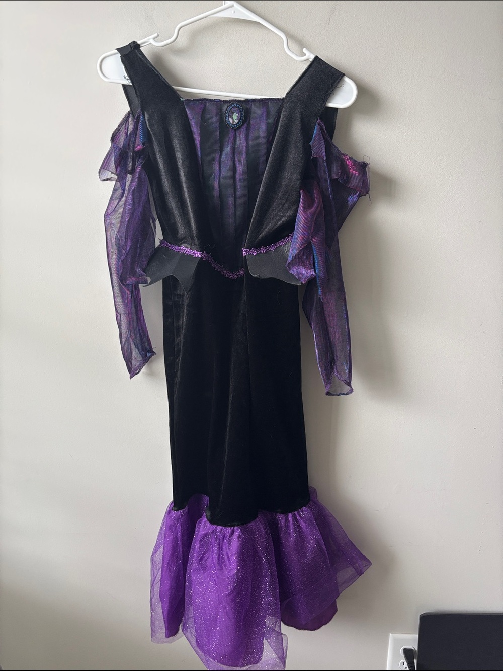 Disney Maleficint Black and Purple Witch Costume Dress girls large 10-12